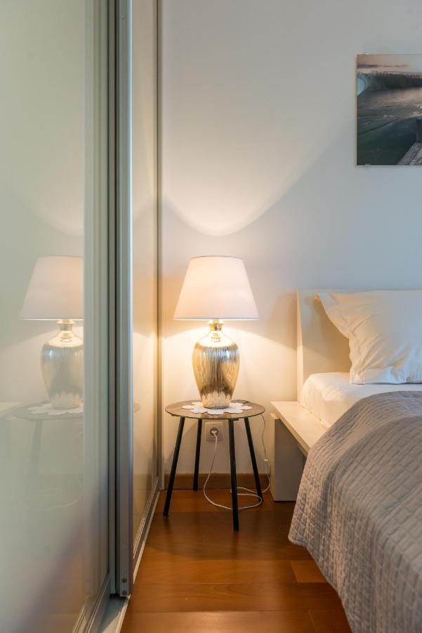 Joy 1 Apartment Новаля Екстериор снимка
