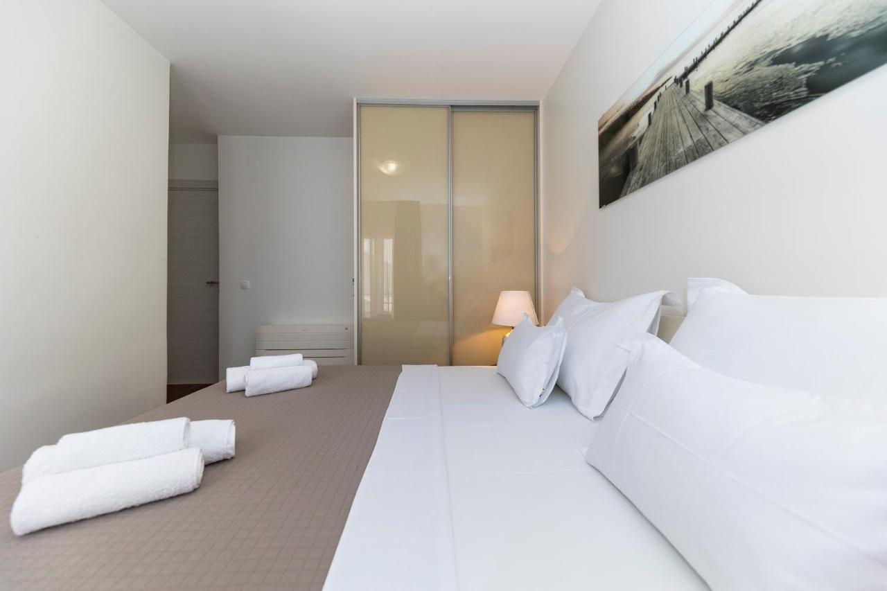 Joy 1 Apartment Новаля Екстериор снимка